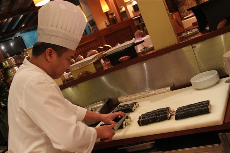 Sushi Night at Wok Wok 